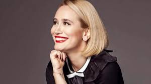 Alexandru mirzac, comuna mioarele, argeș. AdevÄƒrul Despre Salariul Andreei Esca De La Pro Tv CaÈ›i Bani Castiga Vedeta In TinereÅ£e B1 Ro