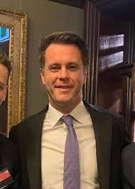 Michael daley has withdrawn from running for the nsw labor leadership, ensuring chris minns becomes the new opposition leader. Chris Minns Wikipedia