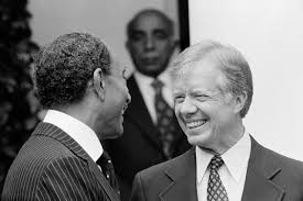Jimmy carter was born on october 1, 1924 in plains, georgia, usa as james earl carter jr. Wer Ist Jimmy Carter Biographie Und Steckbrief