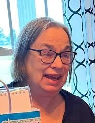 Donna Rapp's Instagram, Twitter & Facebook