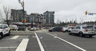 Multiple victims were taken to the hospital after a stabbing attack in north vancouver on saturday, accrording to the north vancouver rcmp department. 0ubmxkvvck0omm