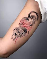 Taylan Ulukir Auf Instagram Drache Mit Roter Spinnenlilie Taylan Ulukir Auf Ins Dragon Tattoo For Women Red Dragon Tattoo Red Ink Tattoos