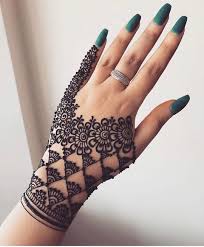 Mahendi By Hira Artist Follow This Page Mehndiartist Hira Yay Or Nay Latest Mehndi Designs Henna Tattoo Designs Simple Arabic Mehndi Designs