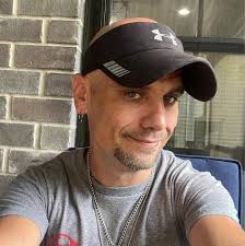 Beware of this profile who is also Tammy lee. She uses it