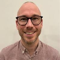 8 "Daniel Moad" profiles