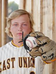 The Barefoot Blonde...