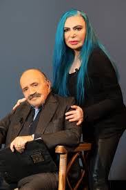 Non saprei spiegare perché questa canzone. L Intervista Loredana Berte Si Racconta A Maurizio Costanzo Ho Fatto La Fame Borg Mio Ultimo Amore Spetteguless