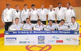 Był synem kolonisty niemieckiego jana (architekt) i karoliny z domu müller. Hinten Von Links Trainer Reichenbach Pfaff Fadeew Gita Jan Rotter Kai Rotter Otzturk Gita Foto Vorne Von Links Pascal Becker Bitoiu Leciu Miuti Bologhan Patrick Becker Schwarzwalder Bote