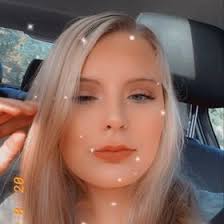 Mitzi Mayo's Instagram, Twitter & Facebook