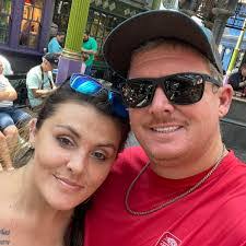 Jonathan Offerman's Instagram, Twitter & Facebook