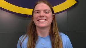 WEB EXTRA: Blugolds women's hockey