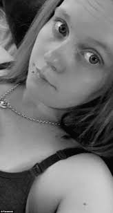 Young mother in critical condition after Condobolin crash