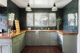 Depending on their shade and finish, green kitchen cabinets dramatically advance as focal points or quietly retreat to let other fittings shine. 21 Best Green Kitchen Cabinet Ideas
