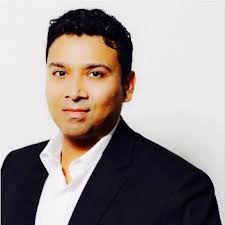 I'm humbled to share that I've been promoted to Senior Director of  Technical Support & Support Services at ClickUp. This expanded role gives  me the pleasure of continuing to work with Trevin