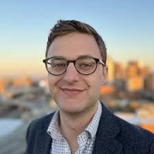 Brian Guay's Instagram, Twitter & Facebook