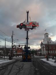 bedford speedway set up a race car drop instead of ball drop racing news race cars sprint car racing dirt racing bedford speedway set up a race car drop