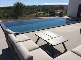 Piscine Miroir A Debordement Sur Mesure A Sainte Anne Du Castellet Var