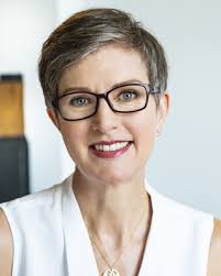 Cynthia Madsen's Instagram, Twitter & Facebook