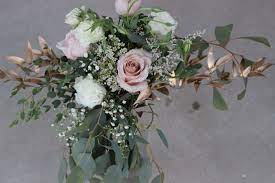 Maid Of Honor Bouquet Quicksand Roses White Lisianthus Gold Tinted Italian Ruscus Eucalyptus Baby S Breath Wax Flo Wax Flowers Babys Breath Maid Of Honor