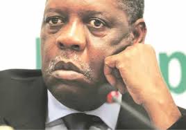 Hayatou takes aim at Chiyangwa