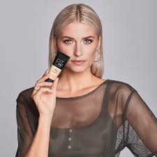 Based in both austin, texas, and stamford, connecticut, the sea. Lena Gercke A Good And Long Lasting Make Up Is Essentiel For My Job But Also When I Wanna Go Out With My Girls Did You Try The New Fit Me