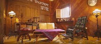 Rumah joglo merupakan rumah tradisional khas jawa tengah. Intip Potret Rumah Irfan Hakim Yang Berbentuk Joglo Harganya Miliaran