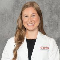 Hannah Winter's Instagram, Twitter & Facebook