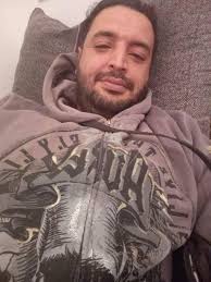 الشعوب التي تفضّل الطعام الحار في هذا العالم، مقسّمة على ثلاث فئات:  🌶🌶🌶🌶🌶 🌶🌶🌶 🌶🫑 جماعة الأحمر الداكن... تسوون قلبي تونس هي البلد  الوحيد عالمياً الذي يفضل الطعام الحار جداً في كامل