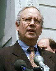 Book blasts Clintons, praises others in state