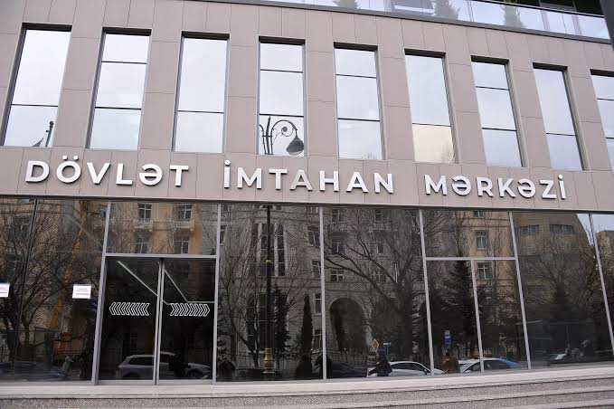 Ali təhsil müəssisələrinə ixtisas seçimi başlanıb