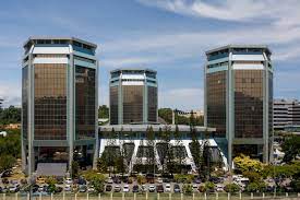 The highway was built at the reclamation land in the year 1990s and it was part of the kota kinabalu coastal development project. Wisma Tun Fuad Stephens Wikipedia