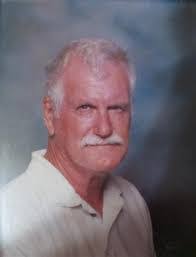 Beth Hanks's Instagram, Twitter & Facebook