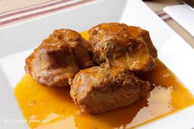 El zancarrón, jarrete o morcillo es una pieza de la ternera que puede cocinarse de muchas maneras. Jarrete O Morcillo En Salsa