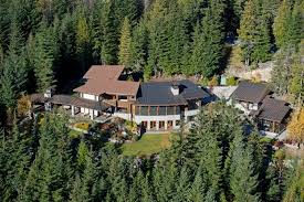 Fifty shades freed was only screened to journalists at the last minute in a bid to halt the barrage of poor reviews. Fifty Shades Freed Aspen House Fifty Shades Fifty Shades Freed