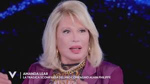 Verissimo: Amanda Lear: "La tragica scomparsa del mio compagno Alain  Philippe" Video