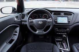 Informationen zum hyundai i20 gesucht? Hyundai I20 Im Test 2018 Ein Facelift Mit Weitreichenden Folgen Meinauto De