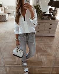 Ich habe in so vielen fernsehsendungen gesehen dass die die wandfarbe nie bis ganz oben streichen. 97 Graue Hose Ideen In 2021 Graue Hose Outfit Outfit Ideen