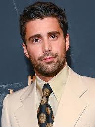 Jack Sabato's Instagram, Twitter & Facebook