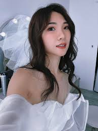 Kate可恩- 终于拍完婚纱照啦！我今天最美！ 以为会很紧张原来好好玩！可能是因为团队很fun吧整个过程毫无压力K本来很僵硬的