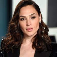 Hello, i am natalie, and i mostly play dota 2 support heroes. Natalie Portman Fashion News Photos And Videos Vogue
