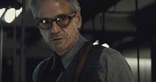 I Can T Be The Only One Confusing Him With Robert Downey Jr Jeremy Irons Jeremy Irons Alfred Ben Affleck Batman