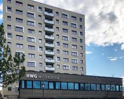 2 zkb wohnung mit küche, zentral in halle, ab 01.09 oder 01.10. Ansprechpartner Offnungszeiten Hwg Mbh