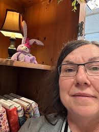 Fiddlesticks store in Tacoma with fabric selection