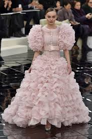On 5 march 2019, karl lagerfeld's last chanel show was presented on the last day of paris fashion week. Karl Lagerfeld S Best Chanel Runway Looks Ever