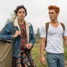 If you know little to nothing about the archie comics but obsess over everything that goes down on riverdale, you probably have no idea. Riverdale 6 Staffel Bestatigt So Sehen Die Figuren Nach Zeitsprung Aus Serien