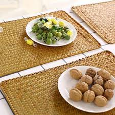 Rectangle, oval, and round woven placemats in a detailed, intricate weave that has originated in the philippines and ensures durability and longevity. Set Of 4 Rectangular Natural Seagrass Placemats 43 X 30 Cm Rattan Woven Placemats For Dining Table Amazon De Home Kitchen