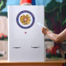 Первые результаты выборов в армении на сайте цик стали появляться спустя три часа после завершения голосования. J2ye3rokjz2nam