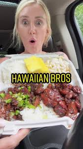 Hawaiian Bros Review: A Taste of Hawaii in Kansas City
