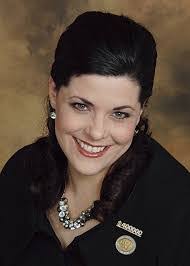 Karli White's Instagram, Twitter & Facebook