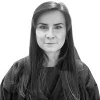 Lara Collins Email & Phone Number